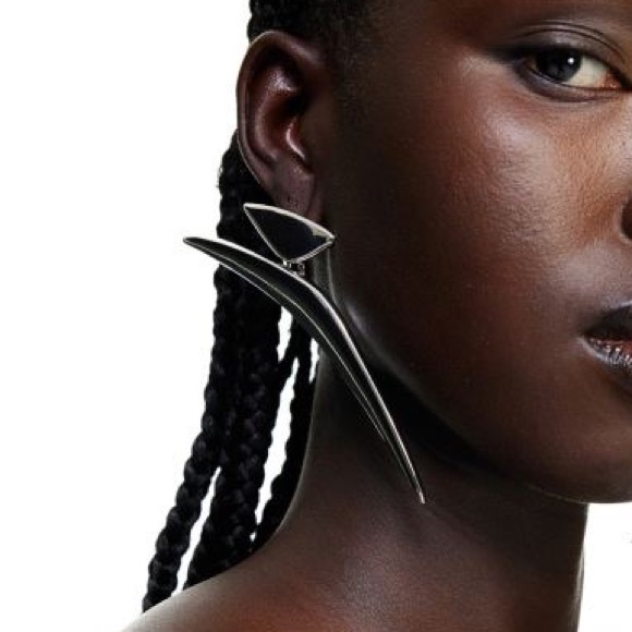 Thierry Mugler x H&M Boomerang Earrings - Picture 2 of 3